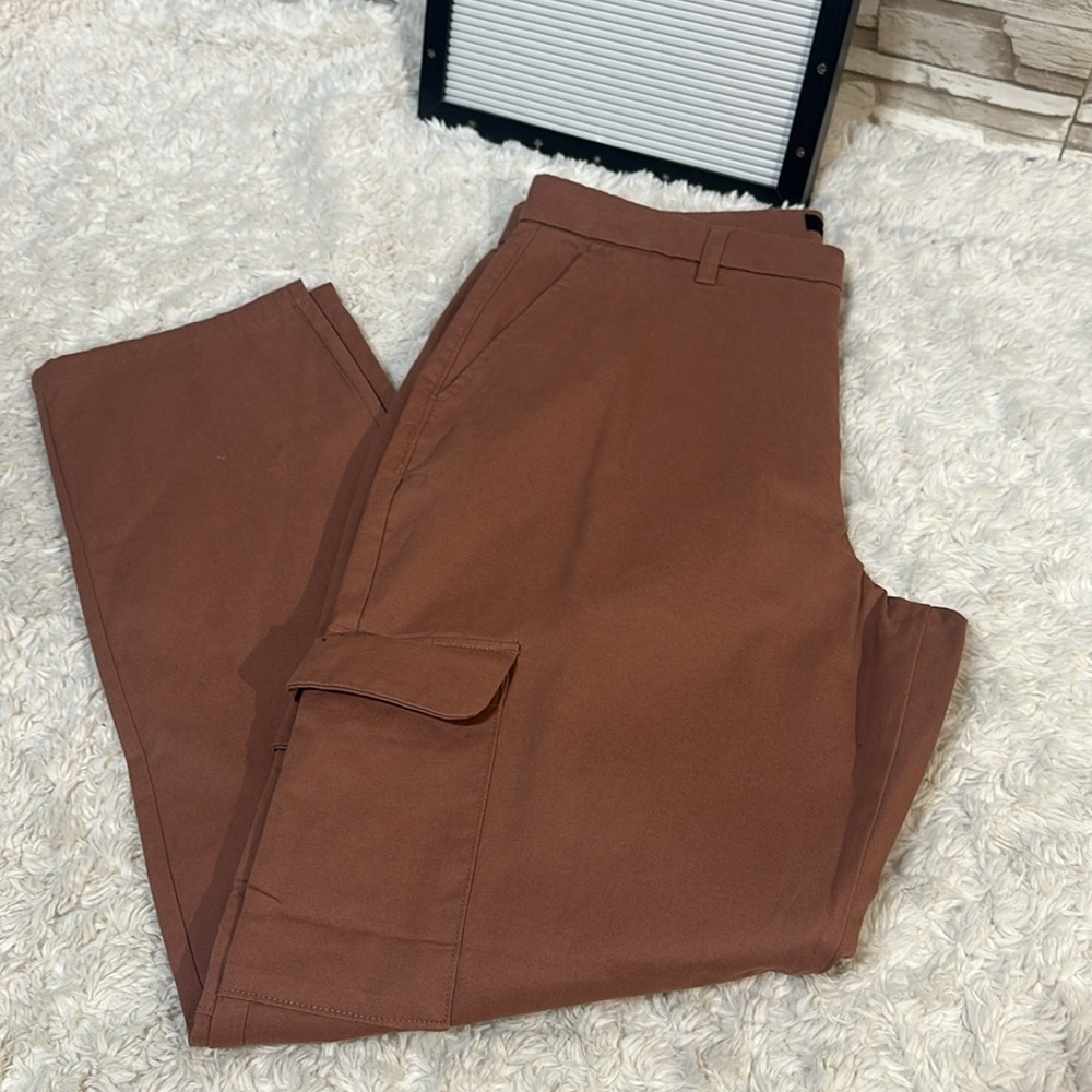 KENNETH COLE 33X30 Men's Cargo Pants - Picture 10 of 11